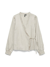 Vero Moda Lova Wrap Top - Birch/Check Wine